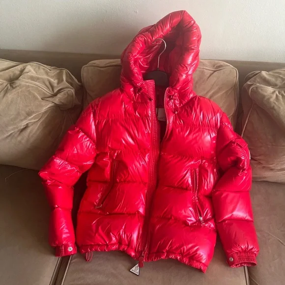 MONCLER MAYA HOODED SHORT DOWN JACKET Red Size 2 = Small - Picture 4 of 10
